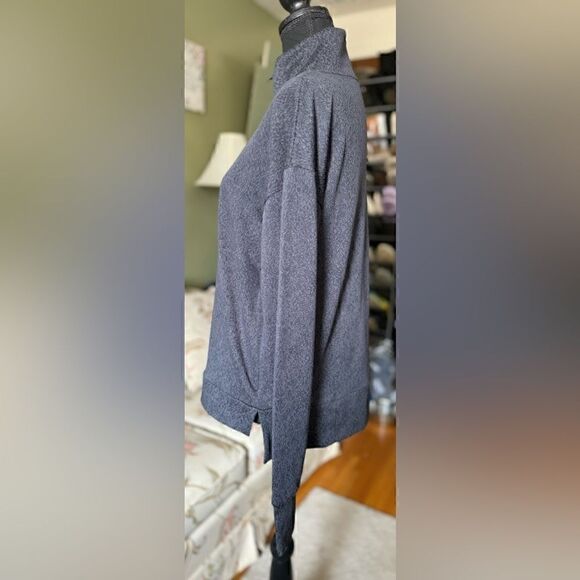 MONDETTA NWT black cold gear 1/4 zip long sleeve top - Picture 2 of 10